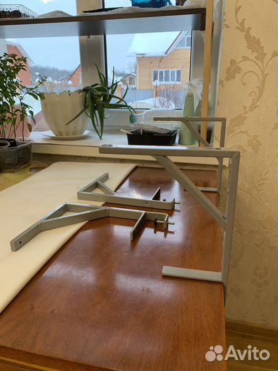 Кронштейндля полки с креплением к столу IKEA