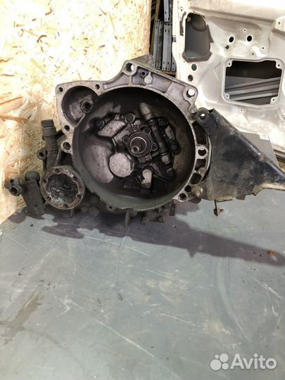 МКПП Volkswagen Golf 3