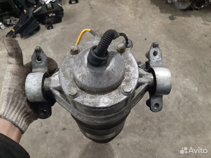 Стойка амортизатора (Пневмоподвеска) задняя правая