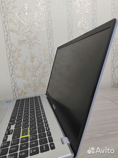 Ультрабук Asus 14