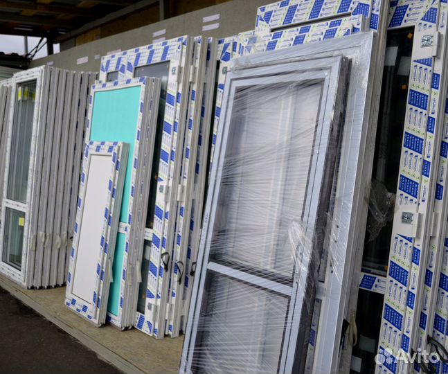 Двери входные 903х2100 мм