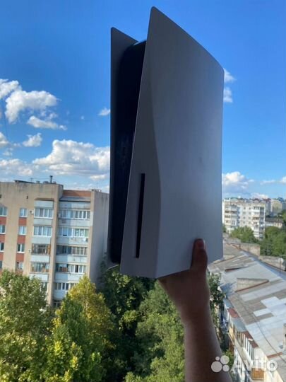 Sony PlayStation 5 с дисководом
