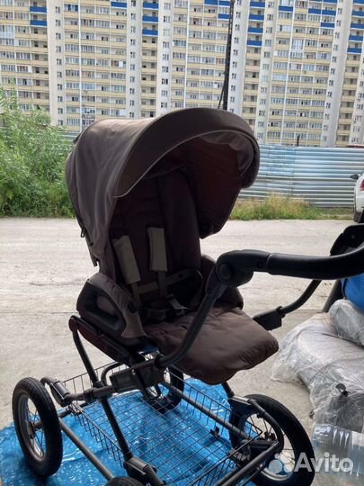 Коляска детская Inglesina Sofia на шасси Ergo Bike