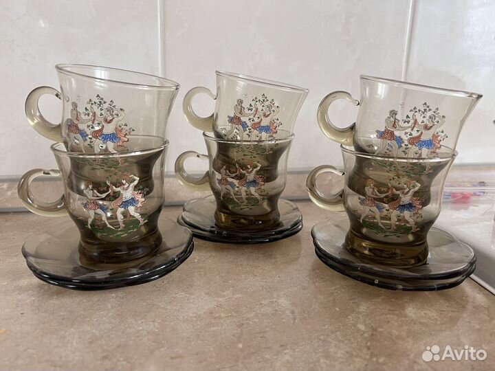 Чайный сервиз на 6 персон