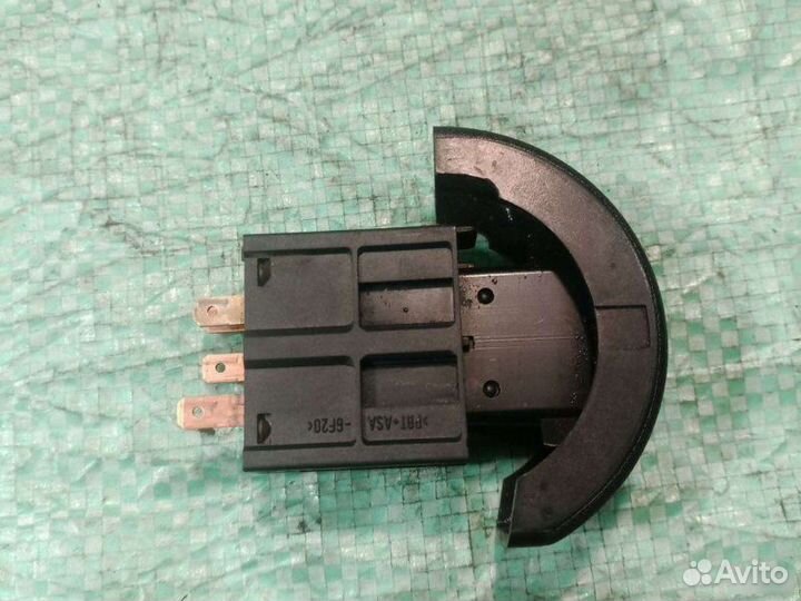 Кнопка аварийной сигнализации Opel Астра G