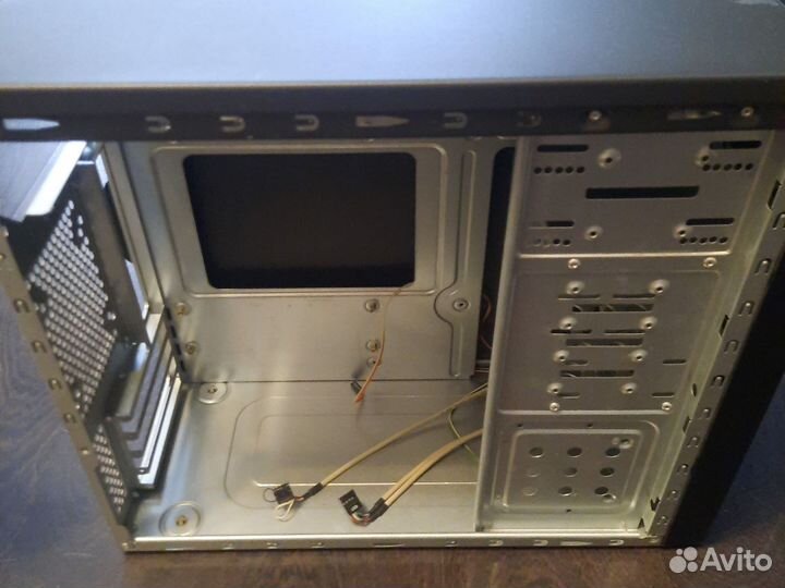 Корпус для пк iru