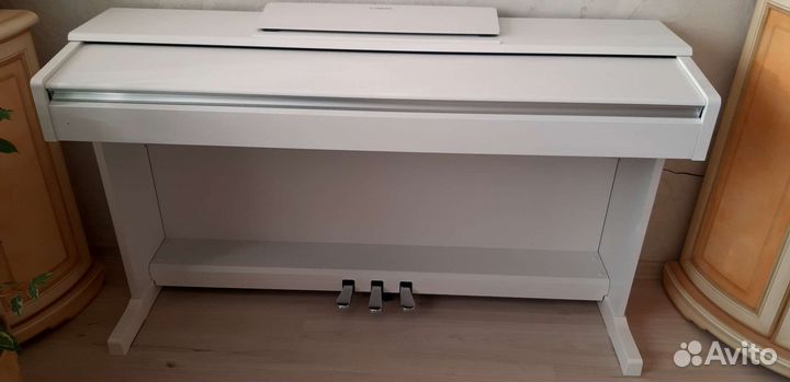Цифровое фортепиано yamaha arius YDP-144
