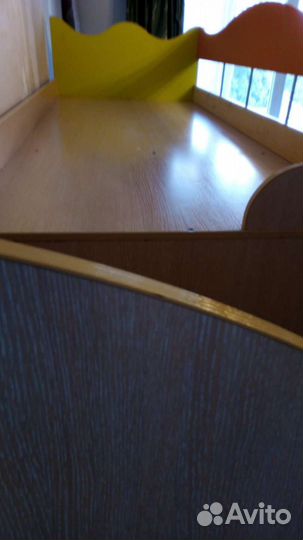 Кровать детская двухъярусная