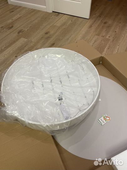 Потолочный светодиодный светильник