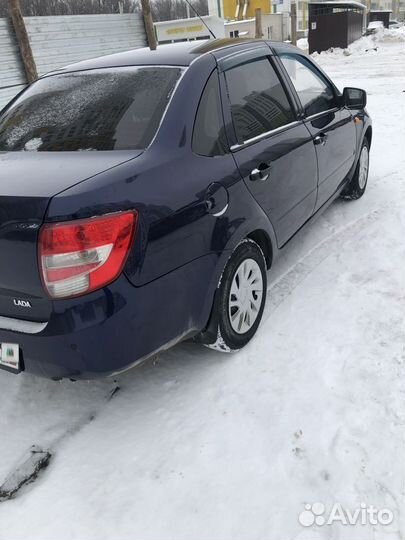 LADA Granta 1.6 МТ, 2012, 179 373 км
