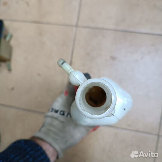 Бачок расширительный Mitsubishi Lancer 9