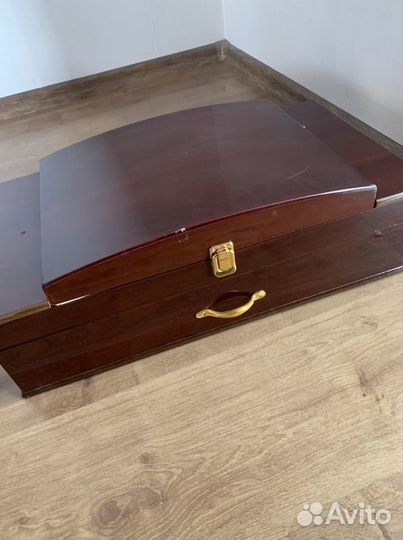 Набор столовых приборов