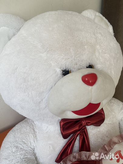 Большие плюшевые медведи