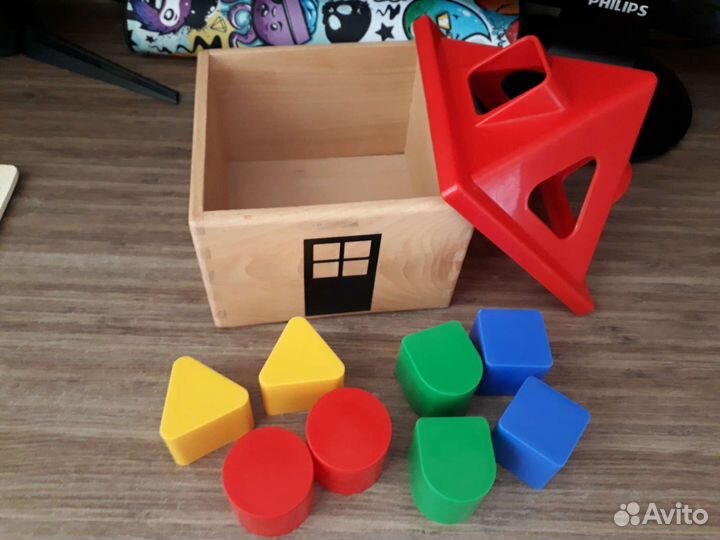 Развивающие игрушки