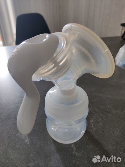 Молокоотсос avent ручной