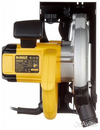 Пила дисковая электрическая DeWalt DWE550 1200 Вт