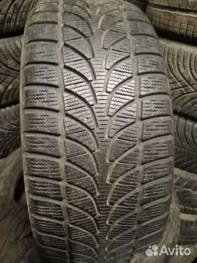 Bridgestone Blizzak LM-32 215/50 R17