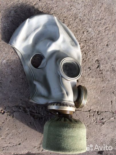 Противогаз