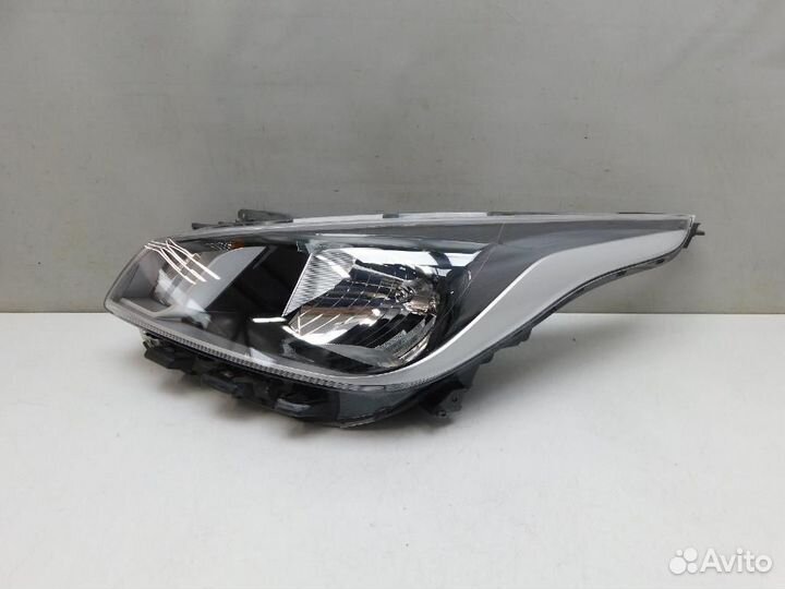 Фара левая Kia Rio