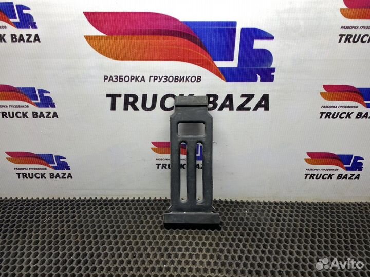 Крепёж крыла заднего