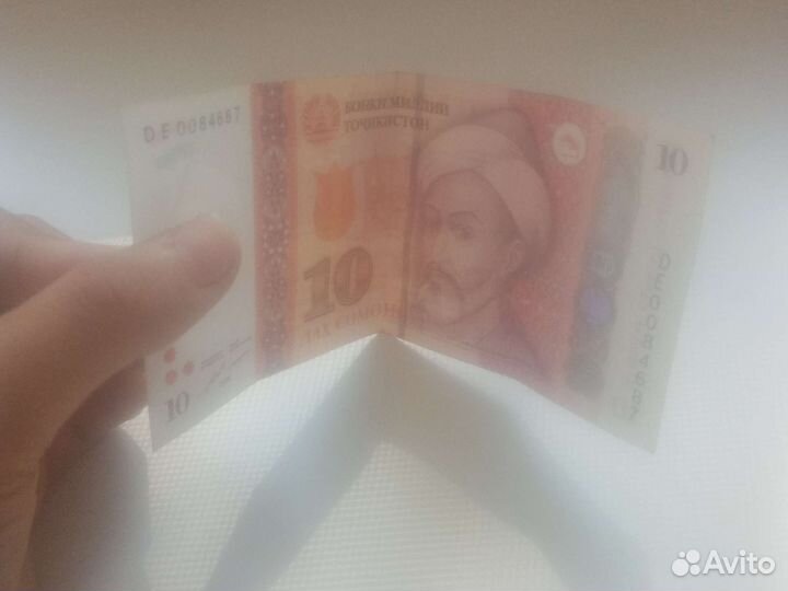 10сомон 2018 75рубл 20сомон 2021155рубл