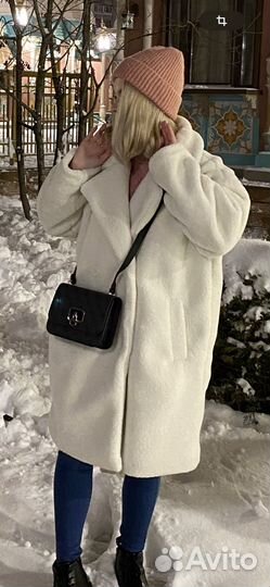 Искусственная шуба белая