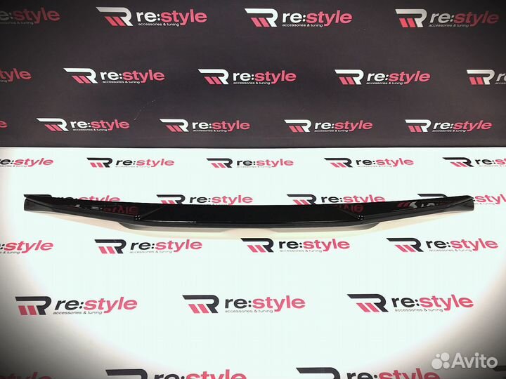 Спойлер Под стекло Prado 150 новый стиль