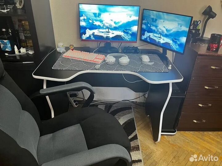 Геймерский/компьютерный стол новый от произв-ля