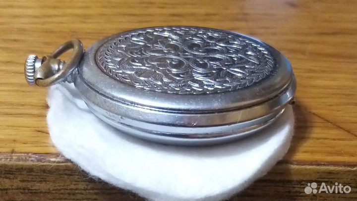 Часы Молния тяжёлые 3602 SU жёлтый запчасти СССР