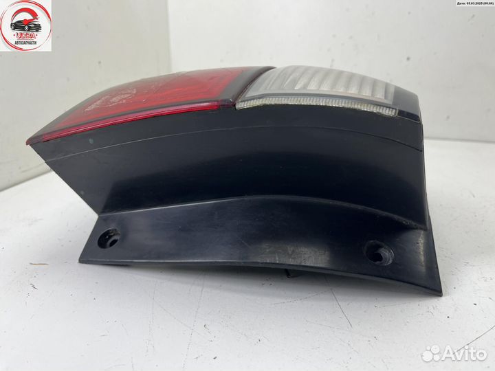 Фонарь задний левый б/у Mazda 626 (1997-2002) GF/GW