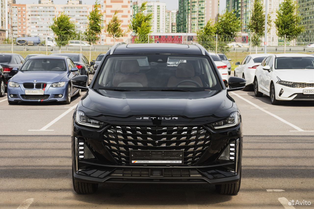 Jetour X70 Plus 1.6 AMT, 2026