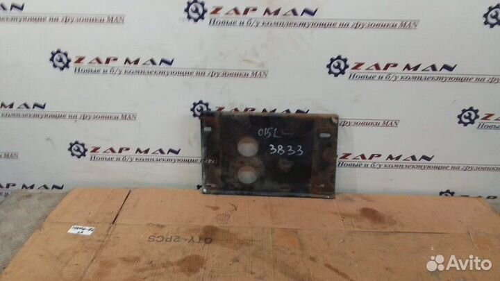 Кронштейн противооткатного упора левый Man Tga