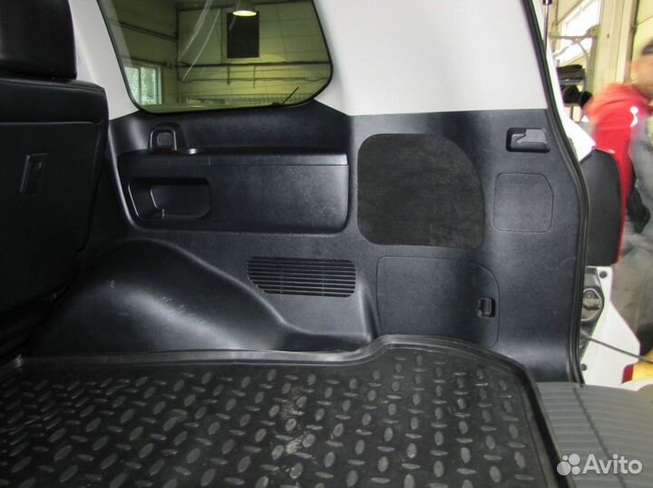 Короб стелс Toyota Land Cruiser 200