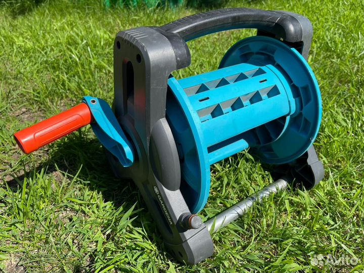 Катушка для поливочного шланга gardena