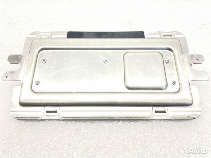 Блок управления пневмоподвеской Bmw 7-Series F01