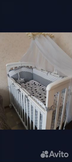 Детская кроватка