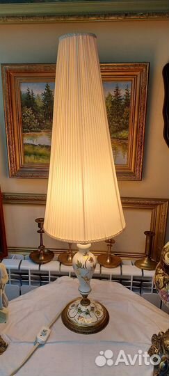Антикварная настольная электричесская лампа