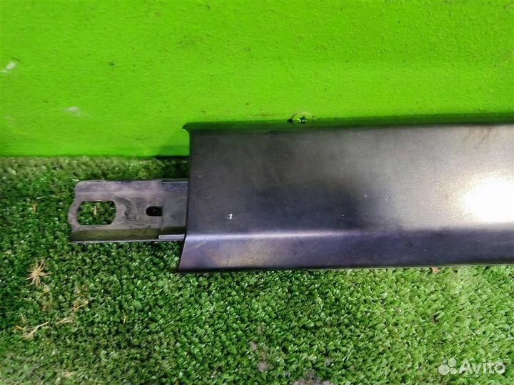 Молдинг крыши правый Honda CR-V 3 (RE) 2009