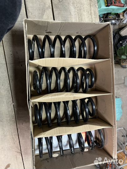 Комплект поужин с занижением eibach E10150230522