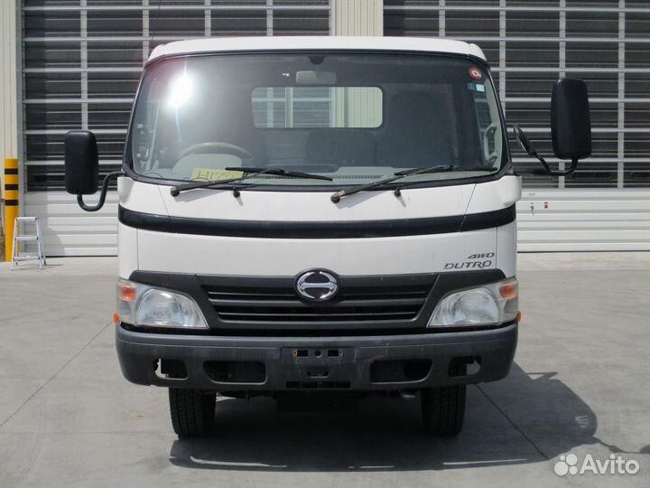 Hino 300 (Dutro), 2010