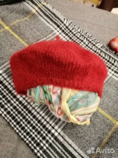 Берет женский