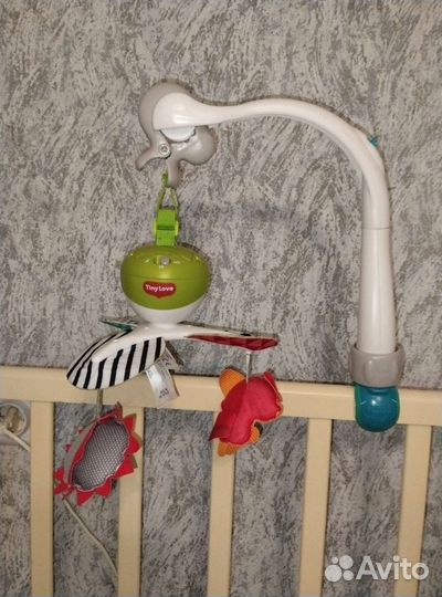 Мобиль на кроватку tiny love