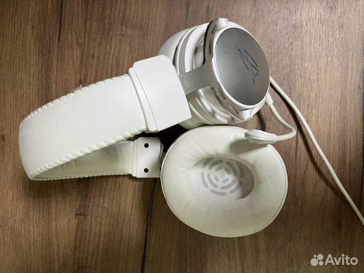 Игровые наушники с микрофоном