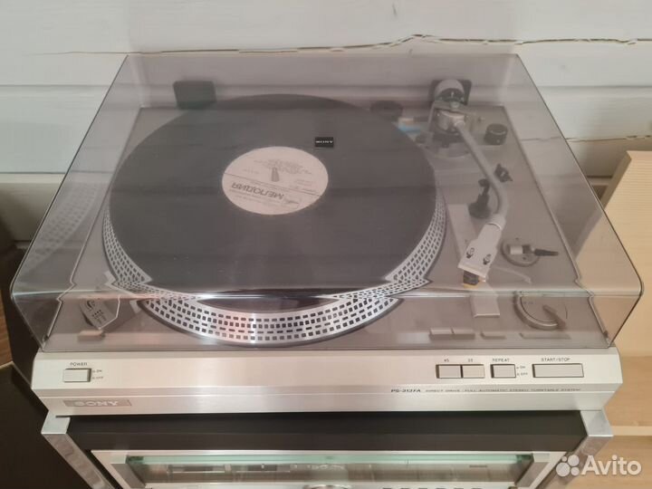 Музыкальный центр sony