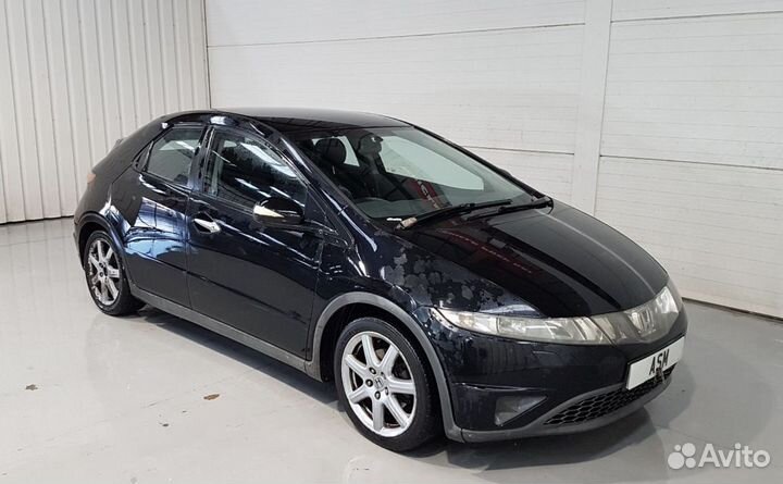 Разбирается honda Civic 5D 2006-2012