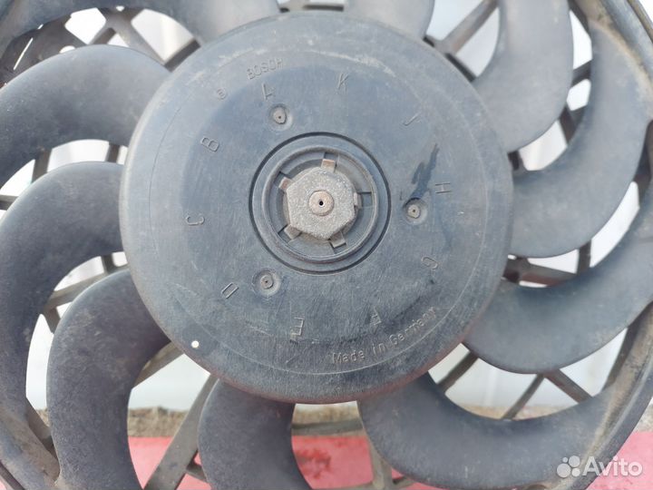 Вентилятор радиатора кондиционера Opel Astra F