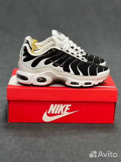 Кроссовки Nike