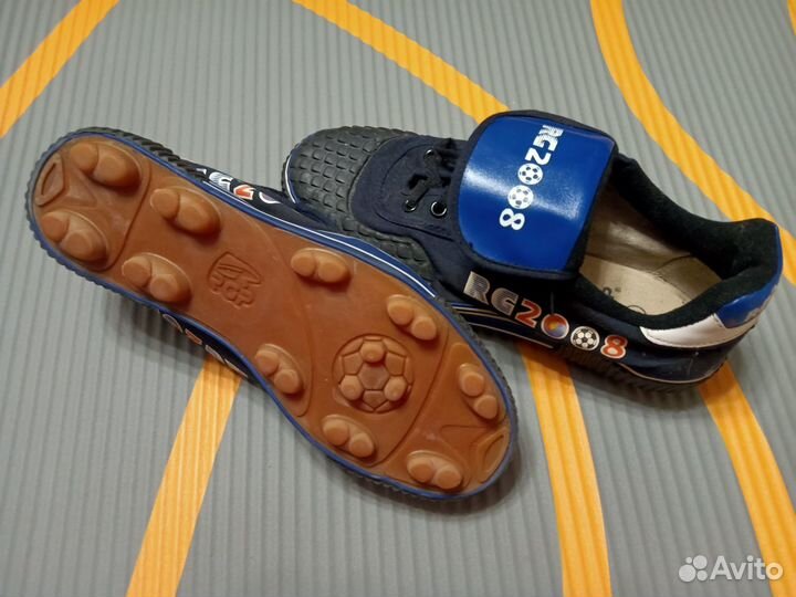 Футбольные бутсы 43 размер