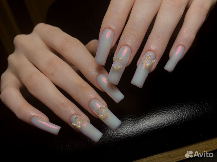 Наращивание ногтей 1300