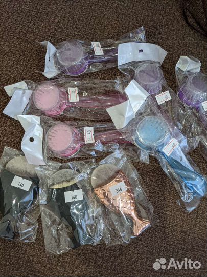 Щётка для смахивания опила ногтей